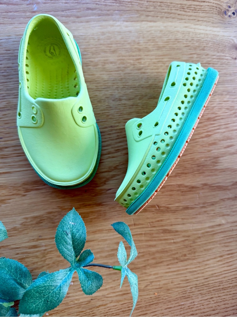 Native Shoes Kids Baby's Lime Green Water Slip-On Loafers!
